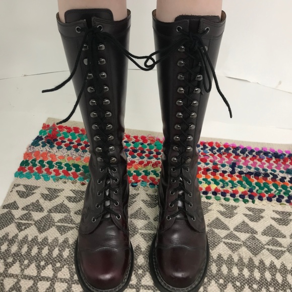 Vintage John Fluevog Angels 16 Eye Derby Boots - Picture 2 of 8
